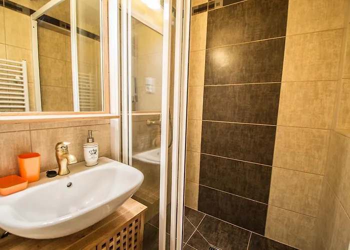 Colonial Ruterra 2bdr Appartamento *