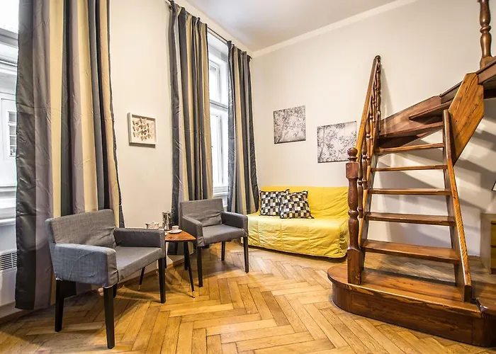 Colonial Ruterra 2bdr *