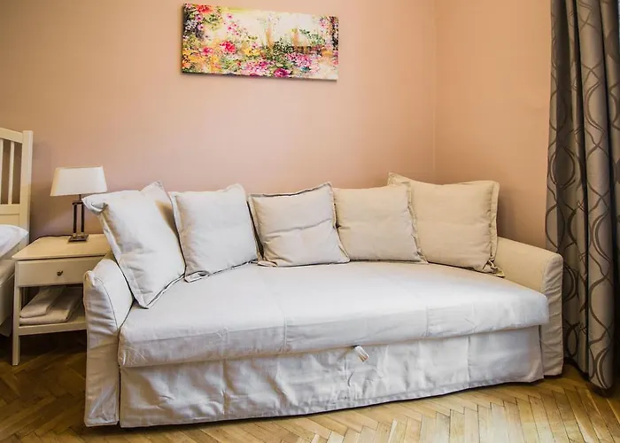 Colonial Ruterra 2bdr Appartamento Praga