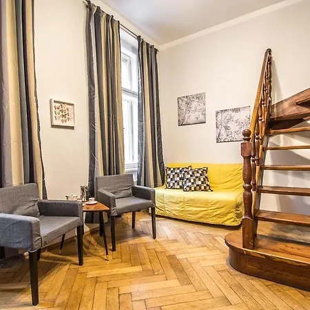 Colonial Ruterra 2bdr *